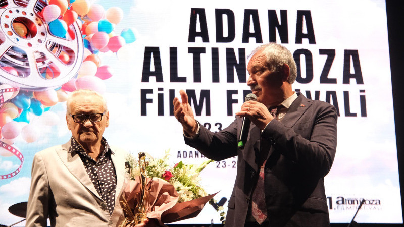 Altın Koza; Orhan Kemal Emek Ödülleri Töreni ve Nilüfer konseriyle başladı