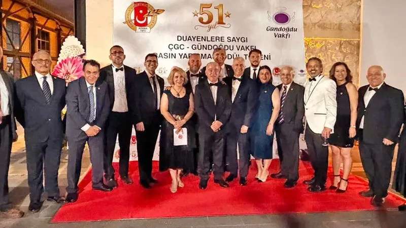 Adana Basınının Kalbi Bu Gecede Attı: ÇGC'den Duayenlere Vefa ve Ödül Töreni