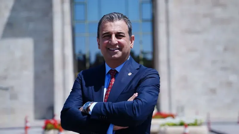 Burhanettin Bulut 